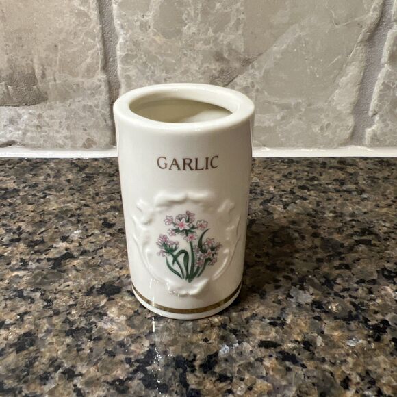 1992 Lenox Spice Garden Spice Jar GARLIC Porcelain JAR ONLY - NO LID - Picture 1 of 6